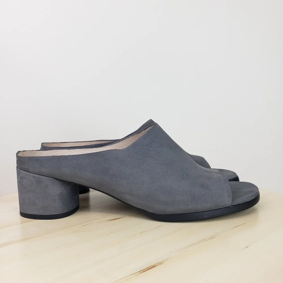 Ecco Women’s Size 10 Round Chunky Heel Slide Sandal Gray Leather Suede Open Toe - Picture 9 of 14